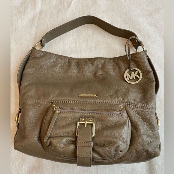 Michael Kors Austin Leather Large Shoulder Tote - Picture 1 of 15